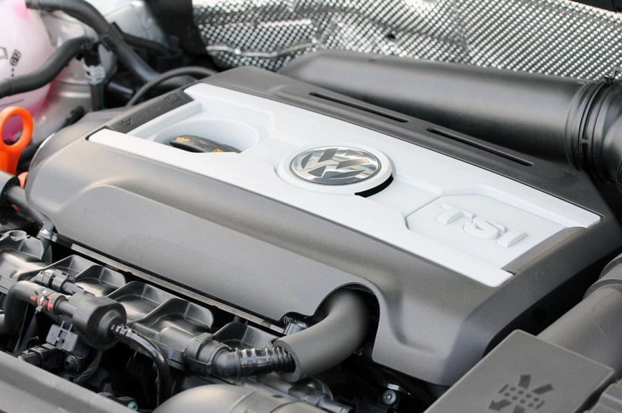  Volkswagen Beetle Turbo 2012 года  (фото 69 из 84)